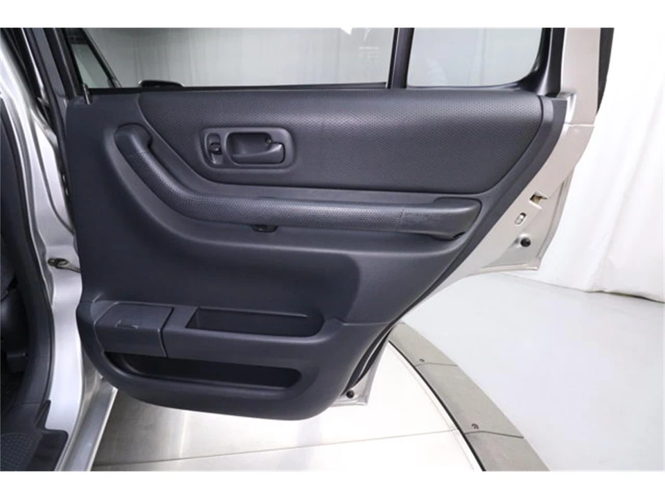 1999 Honda CR-V 1st Gen - Image 23 of 31