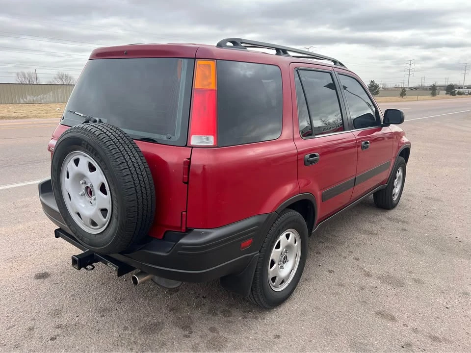 1999 Honda CR-V 1st Gen - Image 4 of 10
