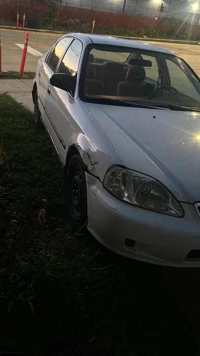 1999 Honda EK Civic - Image 3 of 4