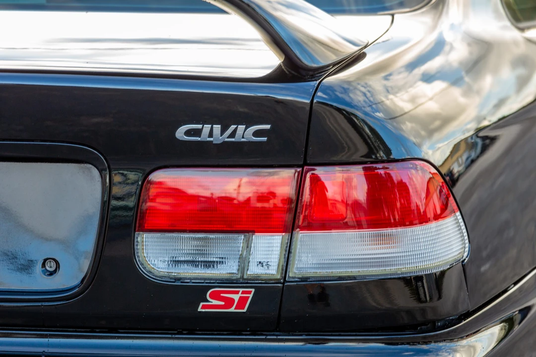 1999 Honda EM1 Civic Si - Image 15 of 31