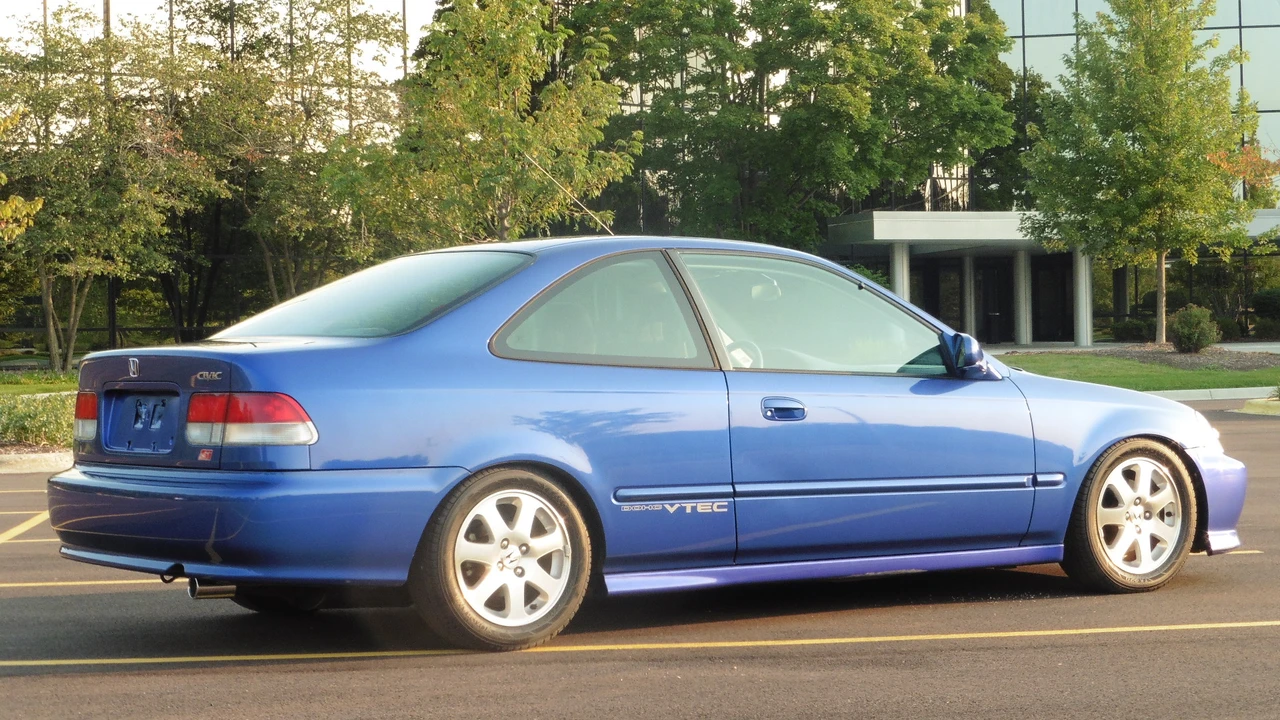1999 Honda EM1 Civic Si - Image 11 of 31