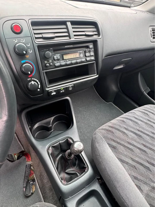 1999 Honda EM1 Civic Si - Image 8 of 17