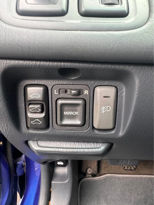 1999 Honda EM1 Civic Si - Image 10 of 17