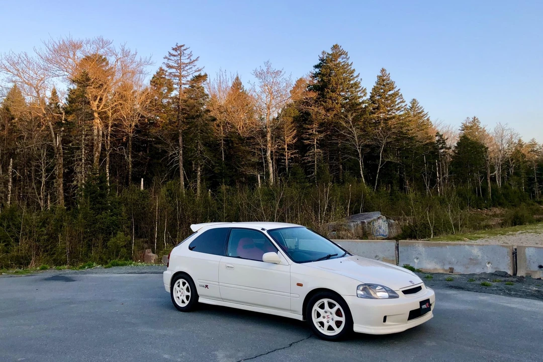 1999 Honda EK9 Civic Type R - Image 1 of 31