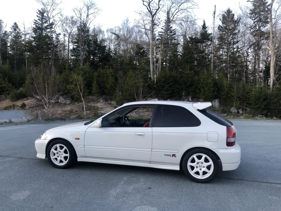 1999 Honda EK9 Civic Type R - Image 8 of 31
