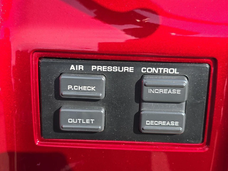 1999 Honda Gold Wing - Image 26 of 29