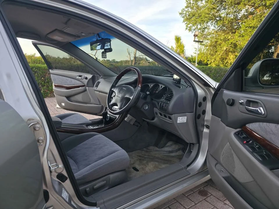1999 Honda Inspire 3rd Gen - Image 10 of 20