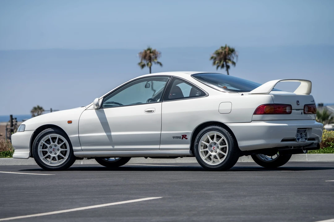 1999 Acura Integra Type R 3rd Gen - Image 16 of 31