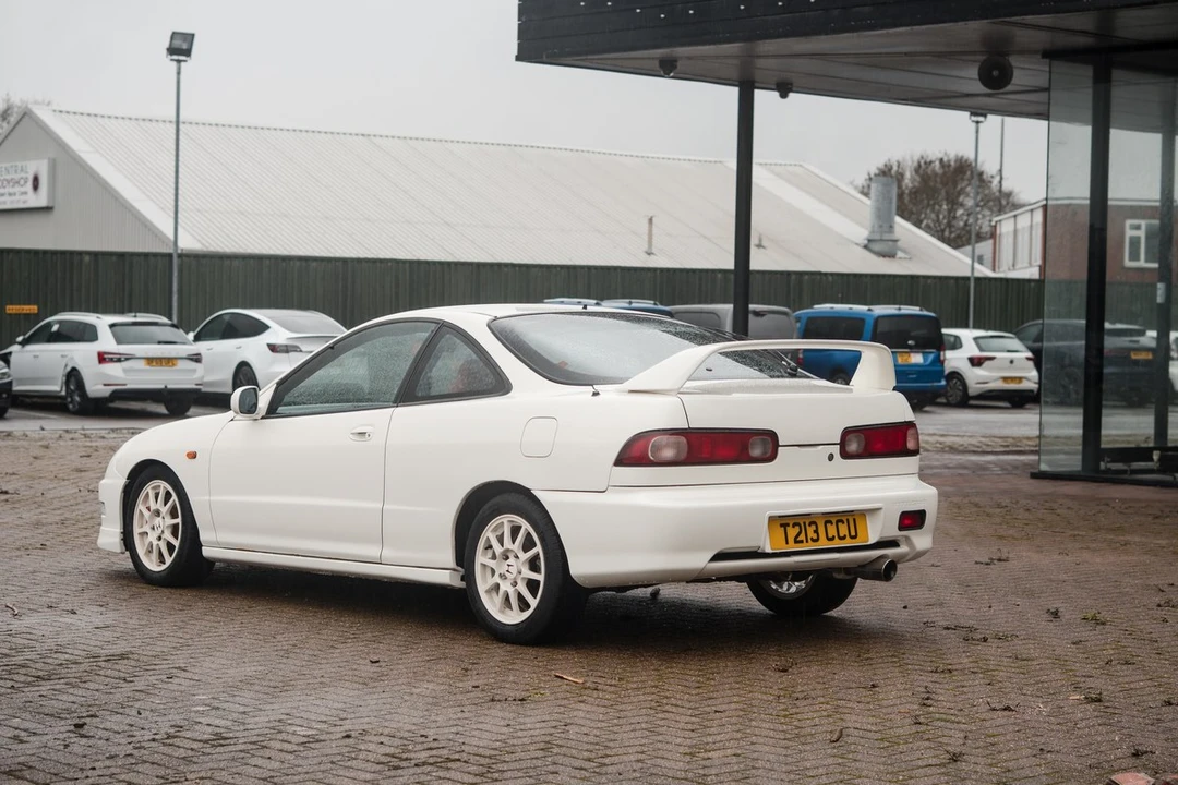 2000 Acura Integra Type R 3rd Gen - Image 10 of 31