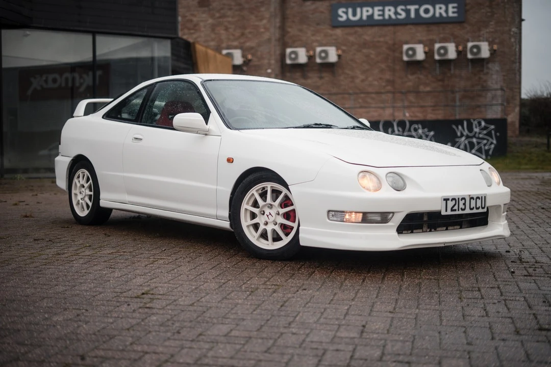 2000 Acura Integra Type R 3rd Gen - Image 2 of 31