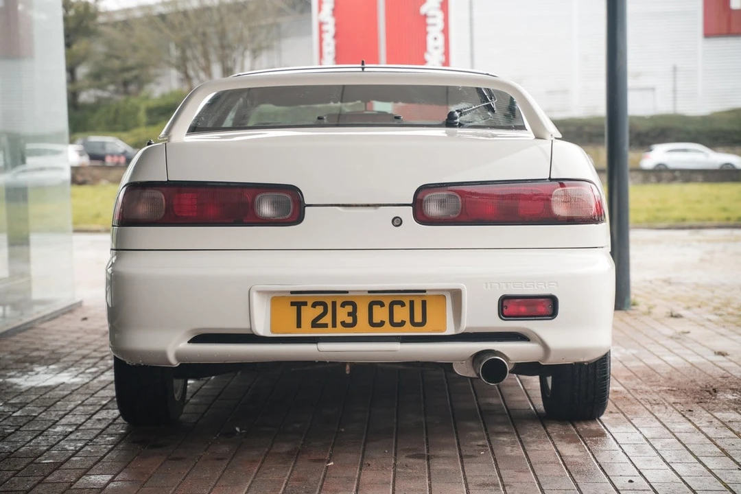 2000 Acura Integra Type R 3rd Gen - Image 27 of 31