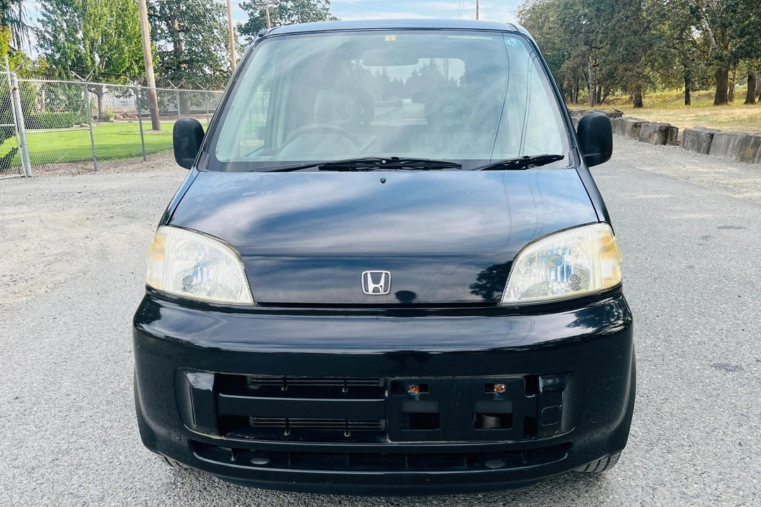 1999 Honda Life 3rd Gen - Image 2 of 31
