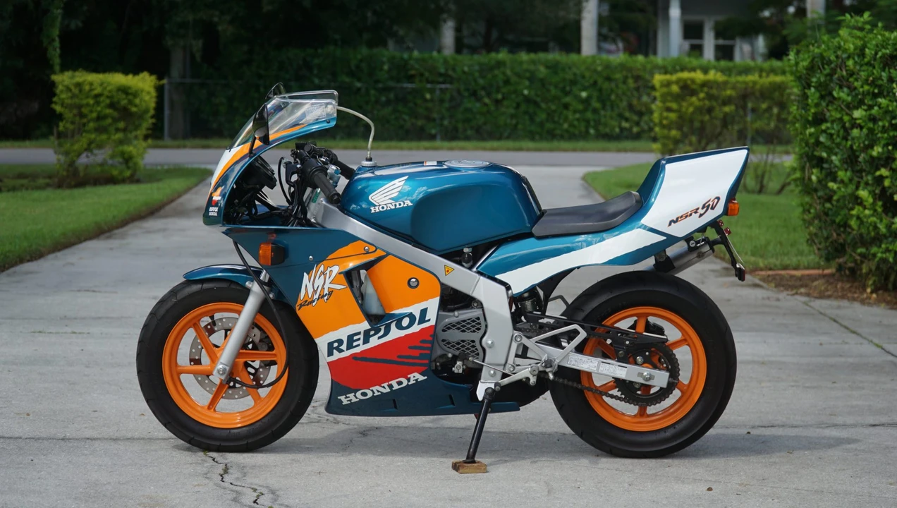 1999 Honda NSR - Image 6 of 31