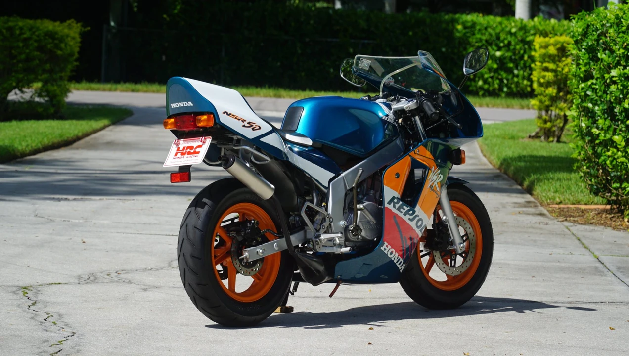 1999 Honda NSR - Image 13 of 31
