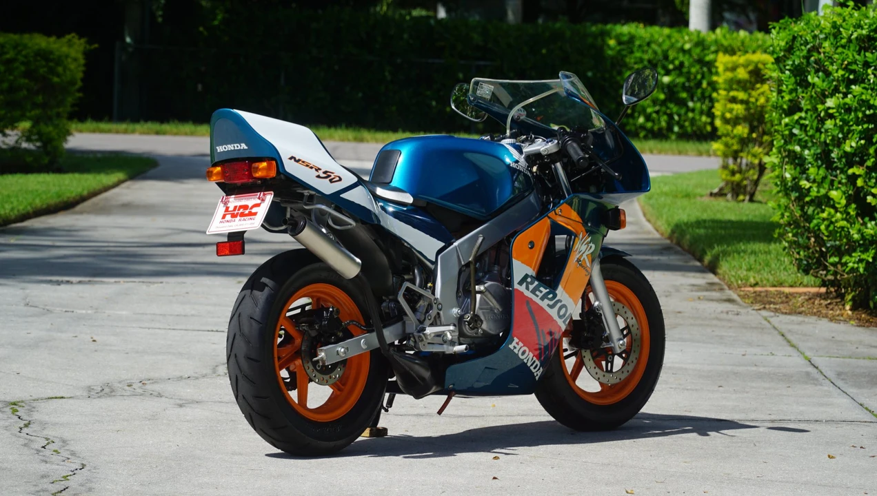 1999 Honda NSR - Image 12 of 31