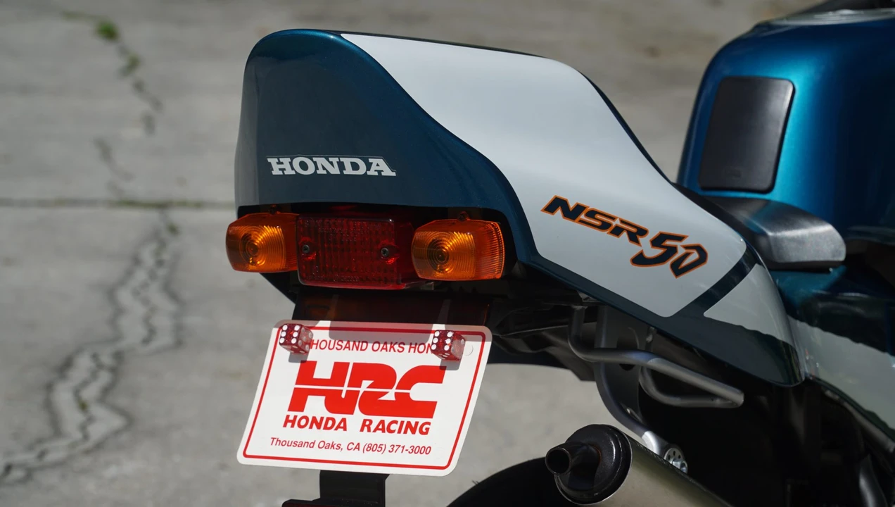 1999 Honda NSR - Image 26 of 31