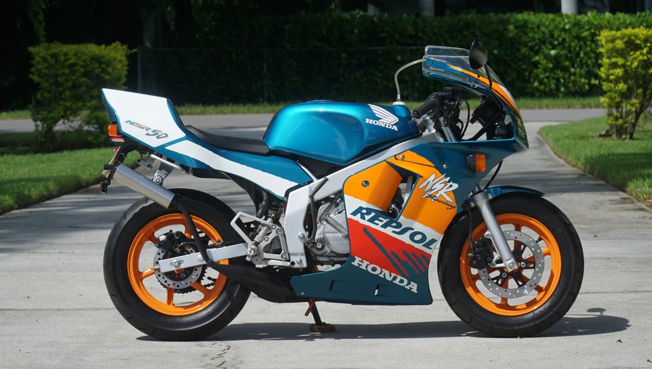 1999 Honda NSR - Image 15 of 31