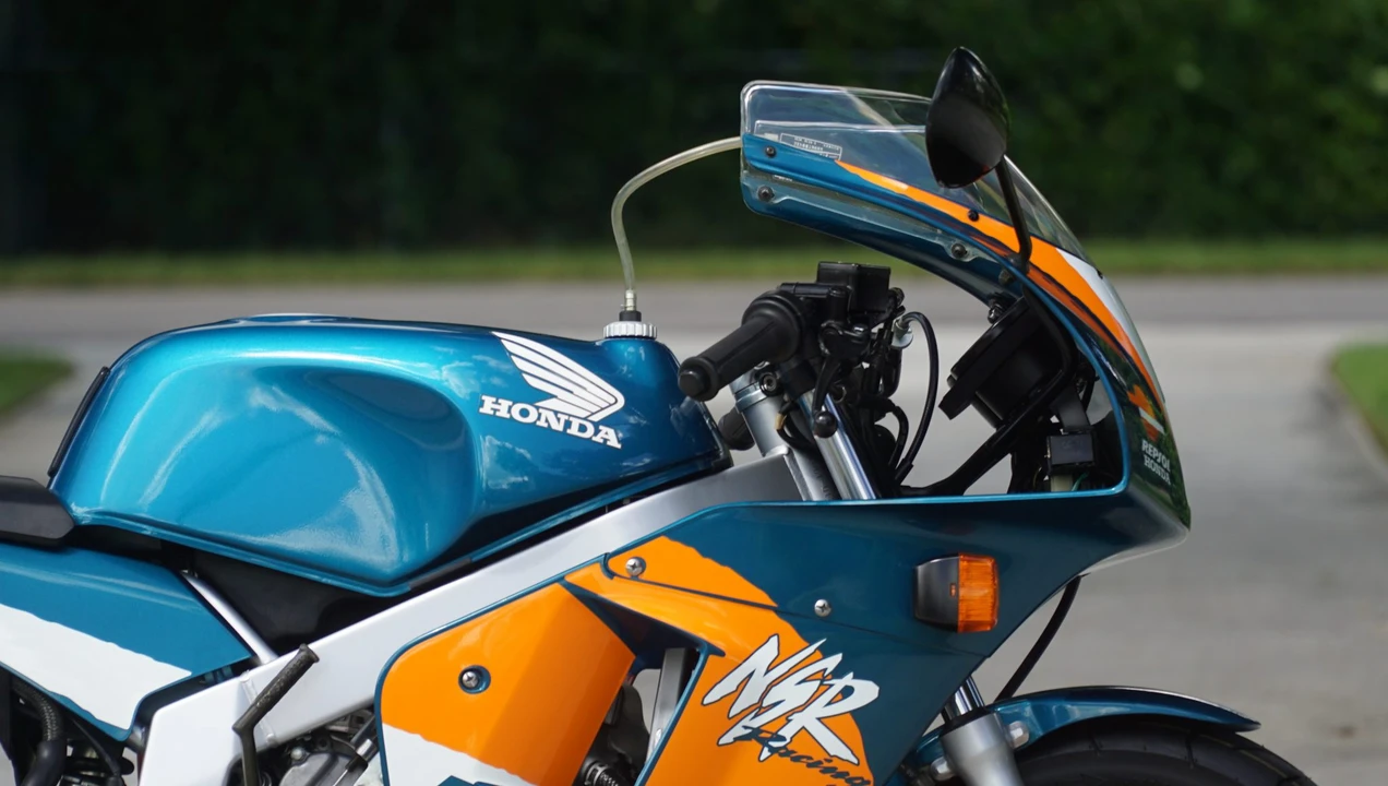 1999 Honda NSR - Image 29 of 31