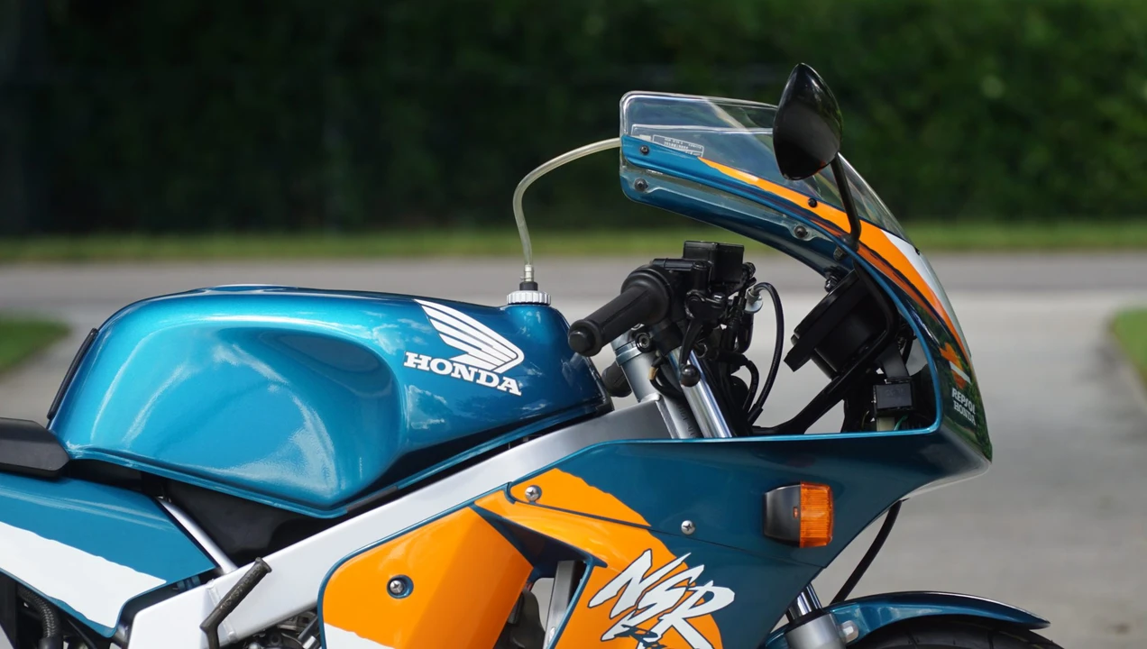 1999 Honda NSR - Image 30 of 31