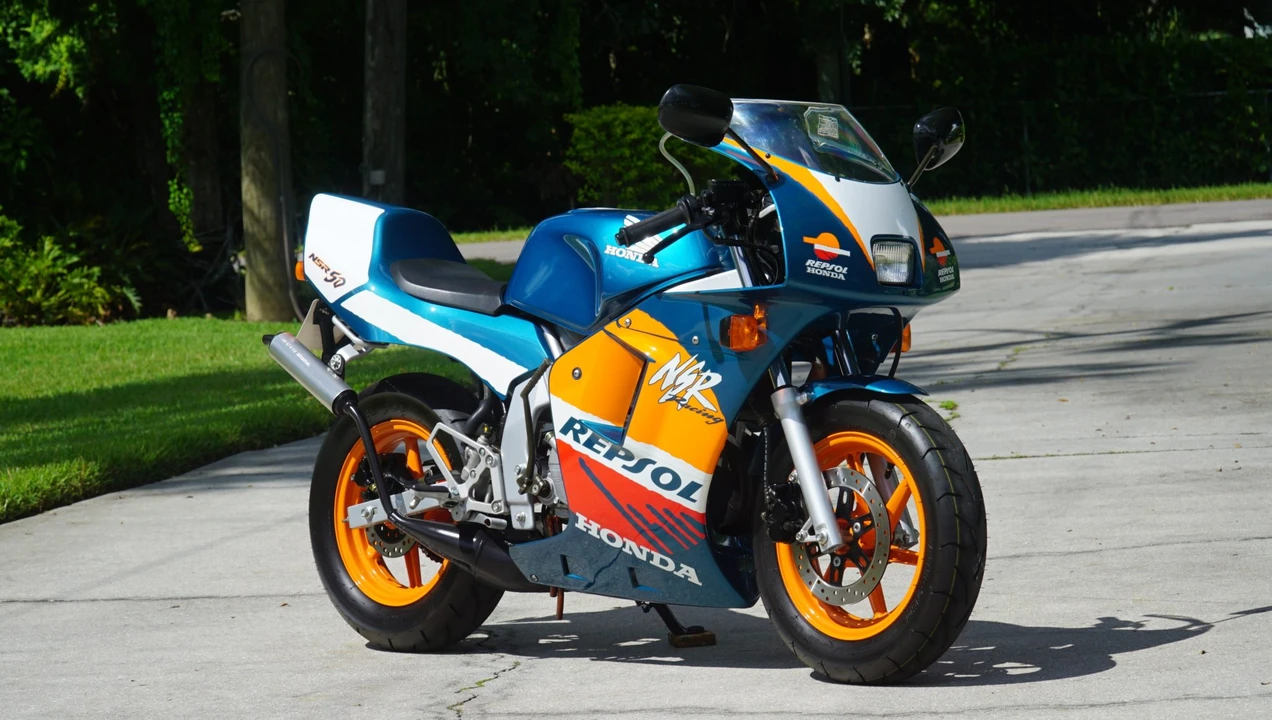 1999 Honda NSR - Image 20 of 31