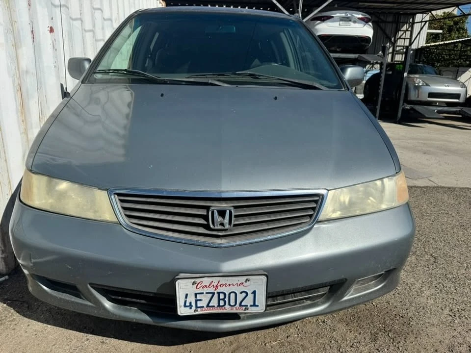 1999 Honda Odyssey - Image 4 of 4