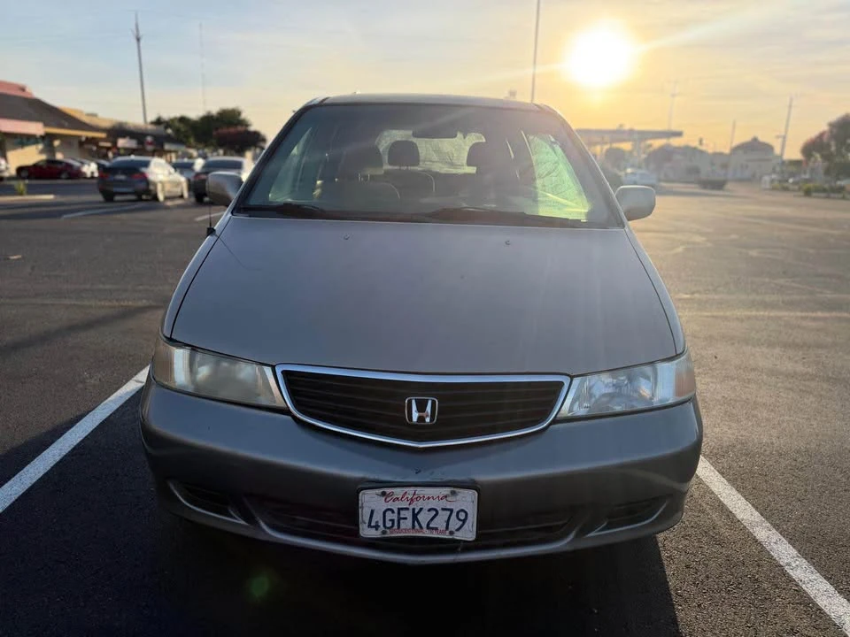 1999 Honda Odyssey - Image 14 of 16