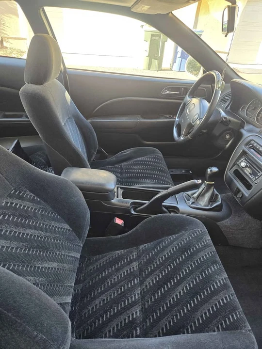 1999 Honda Prelude 5th Gen - Image 9 of 16