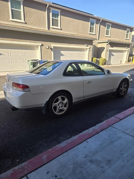 1999 Honda Prelude 5th Gen - Image 2 of 16