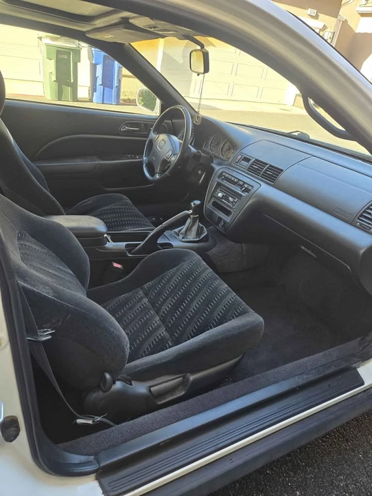 1999 Honda Prelude 5th Gen - Image 5 of 16