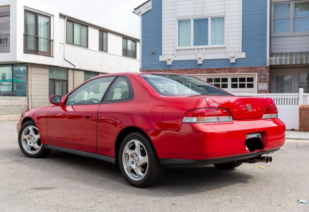 1999 Honda Prelude 5th Gen - Image 25 of 31