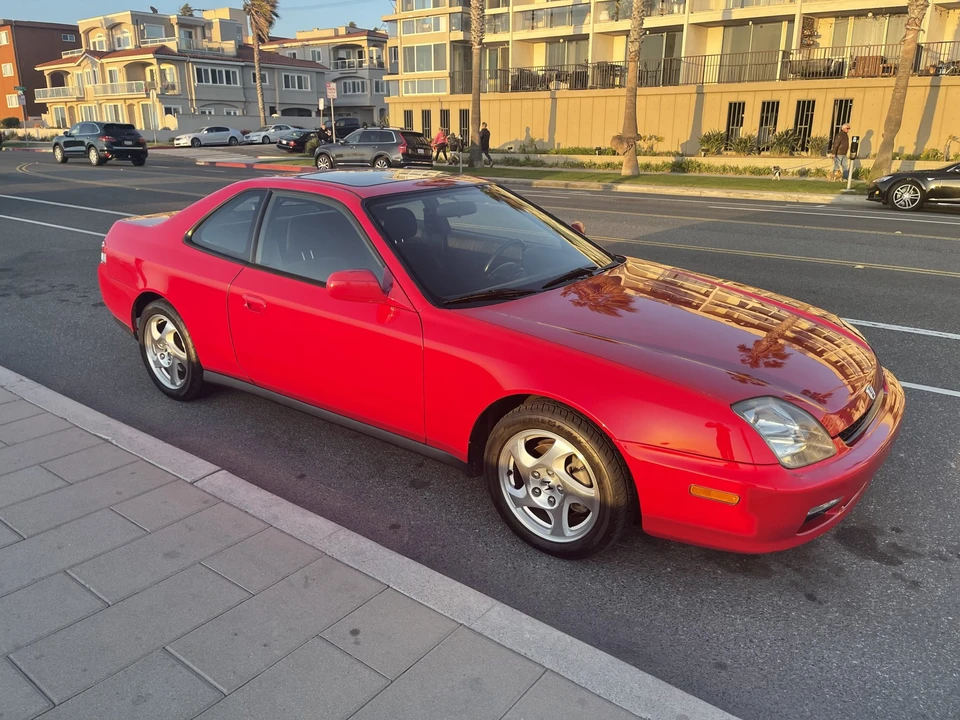 1999 Honda Prelude 5th Gen - Image 16 of 31