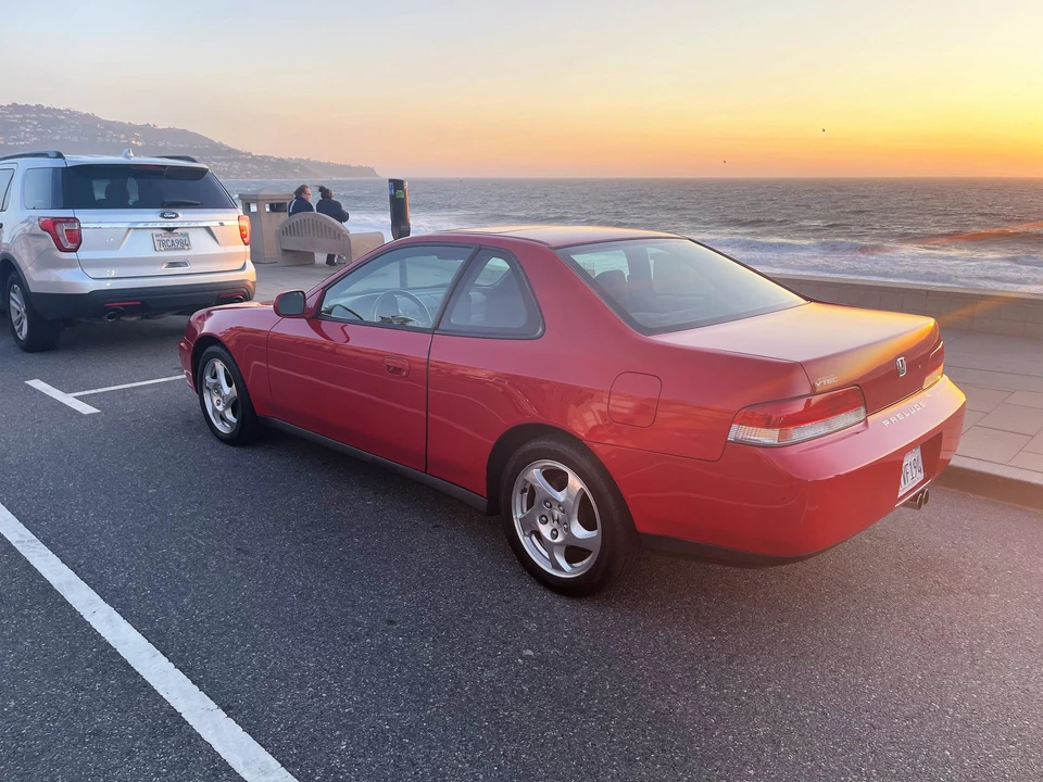 1999 Honda Prelude 5th Gen - Image 28 of 31