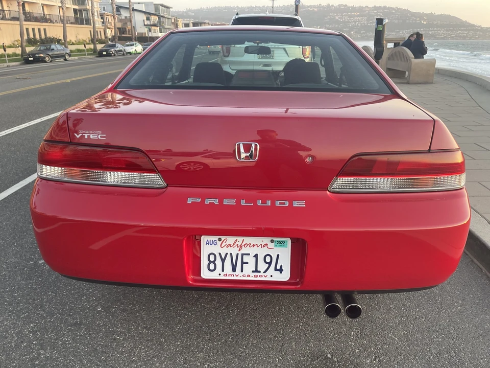 1999 Honda Prelude 5th Gen - Image 24 of 31