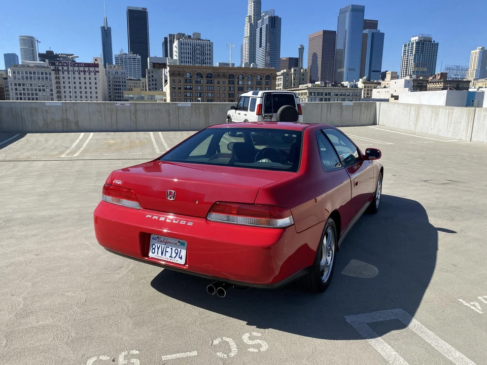 1999 Honda Prelude 5th Gen - Image 22 of 31