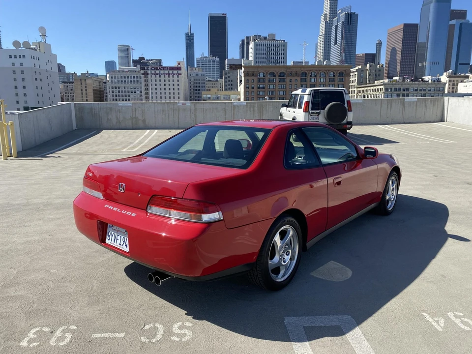 1999 Honda Prelude 5th Gen - Image 20 of 31
