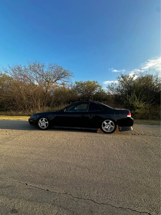 1999 Honda Prelude 5th Gen - Image 2 of 6
