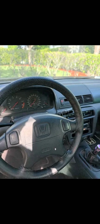1999 Honda Prelude 5th Gen - Image 3 of 16