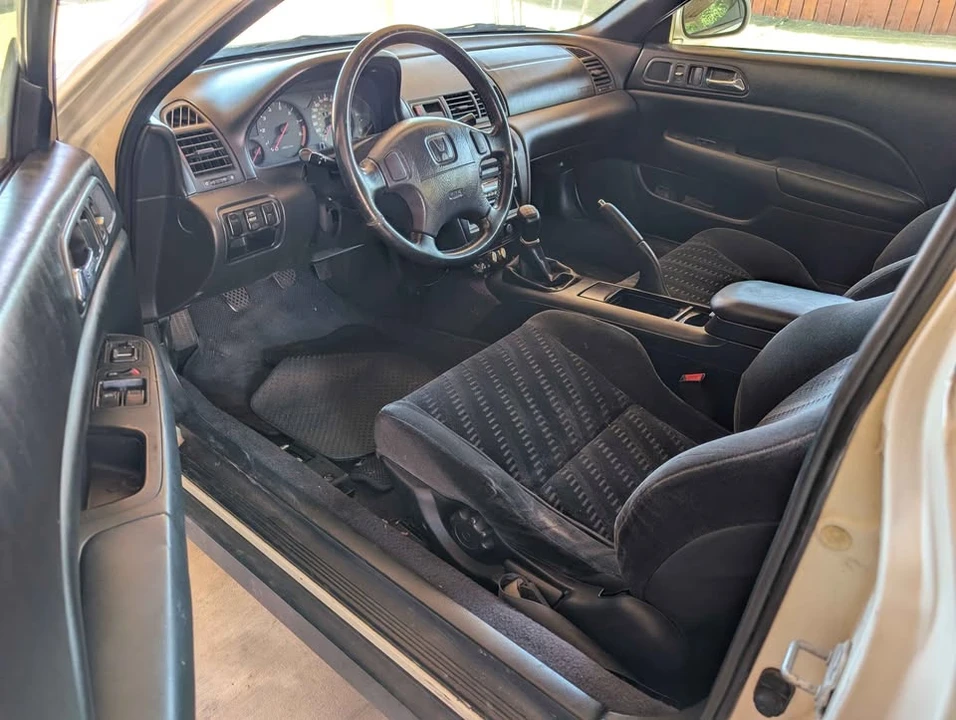 1999 Honda Prelude 5th Gen - Image 6 of 7