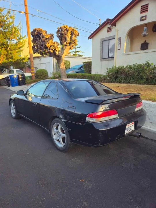 1999 Honda Prelude 5th Gen - Image 2 of 9