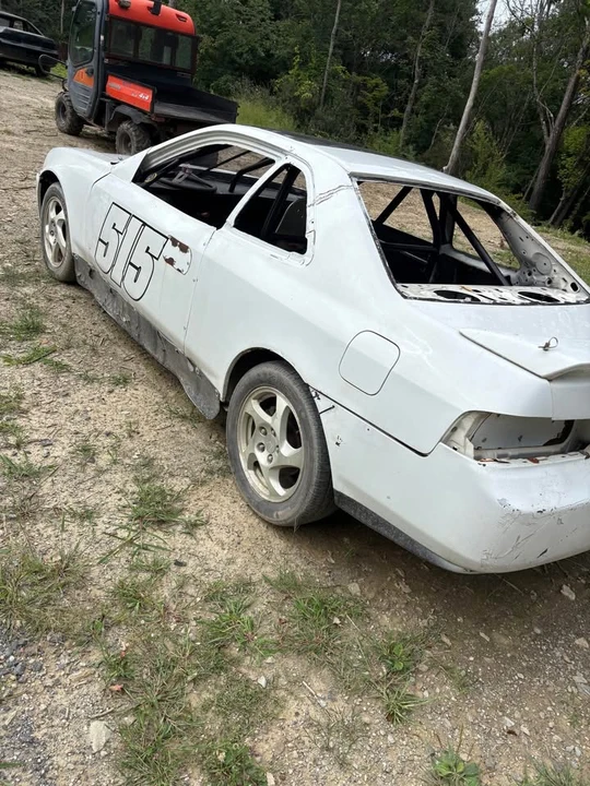 1999 Honda Prelude 5th Gen - Image 5 of 8