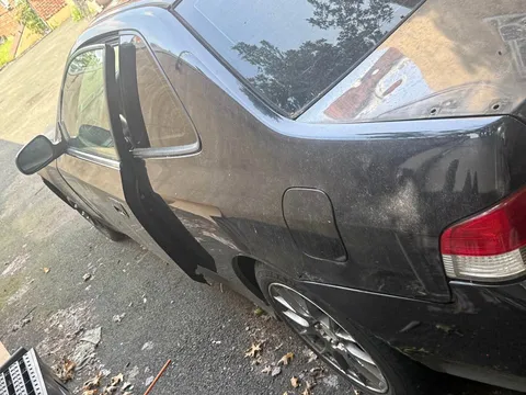 1999 Honda Prelude Coupe 2D