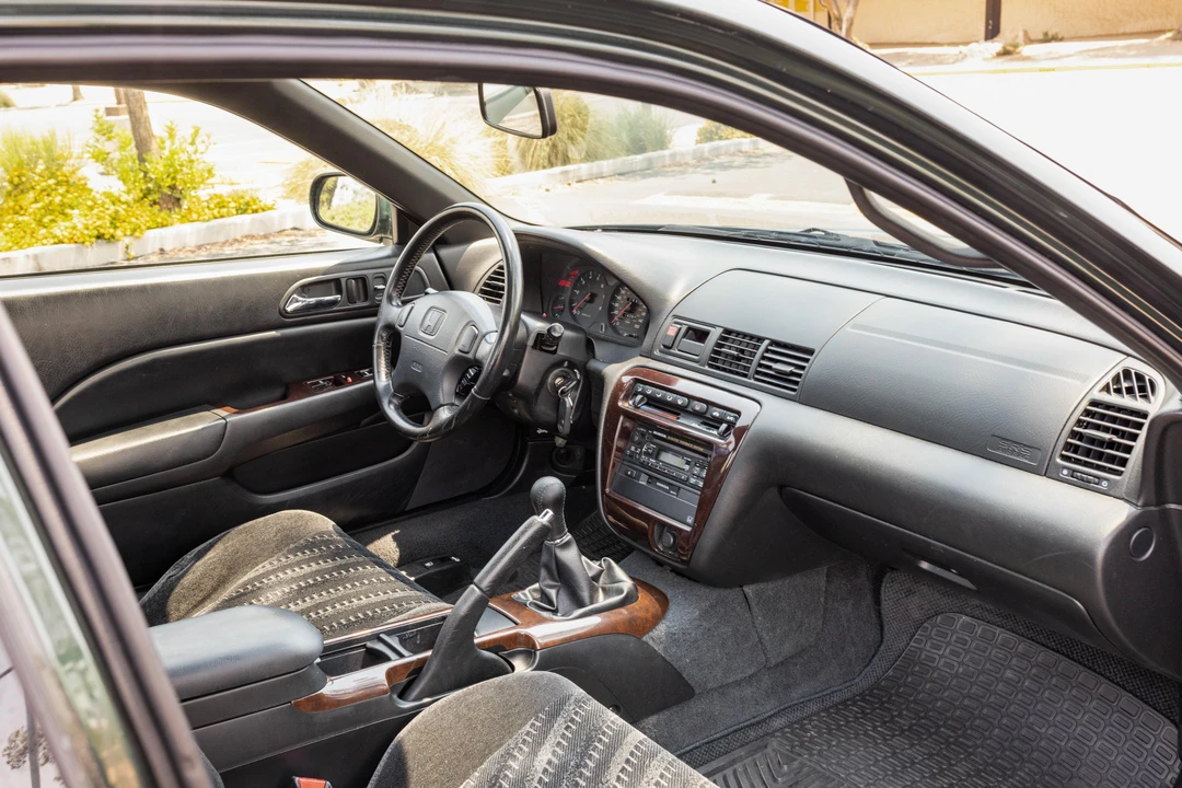 1999 Honda Prelude 5th Gen - Image 22 of 31