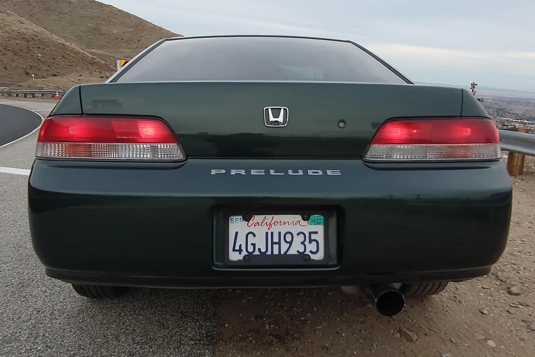 1999 Honda Prelude 5th Gen - Image 16 of 25