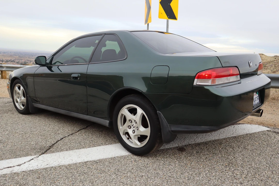 1999 Honda Prelude 5th Gen - Image 10 of 25