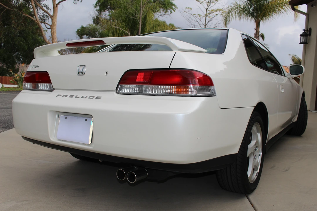 1999 Honda Prelude 5th Gen - Image 15 of 31