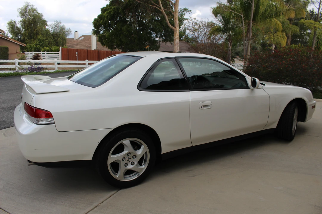 1999 Honda Prelude 5th Gen - Image 17 of 31