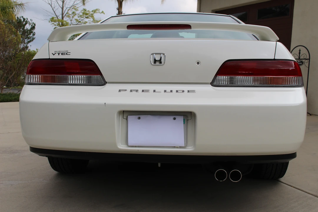 1999 Honda Prelude 5th Gen - Image 14 of 31