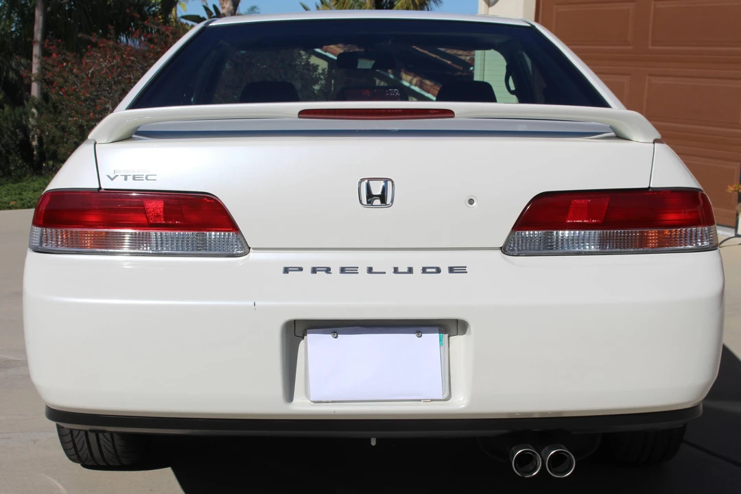 1999 Honda Prelude 5th Gen - Image 5 of 31