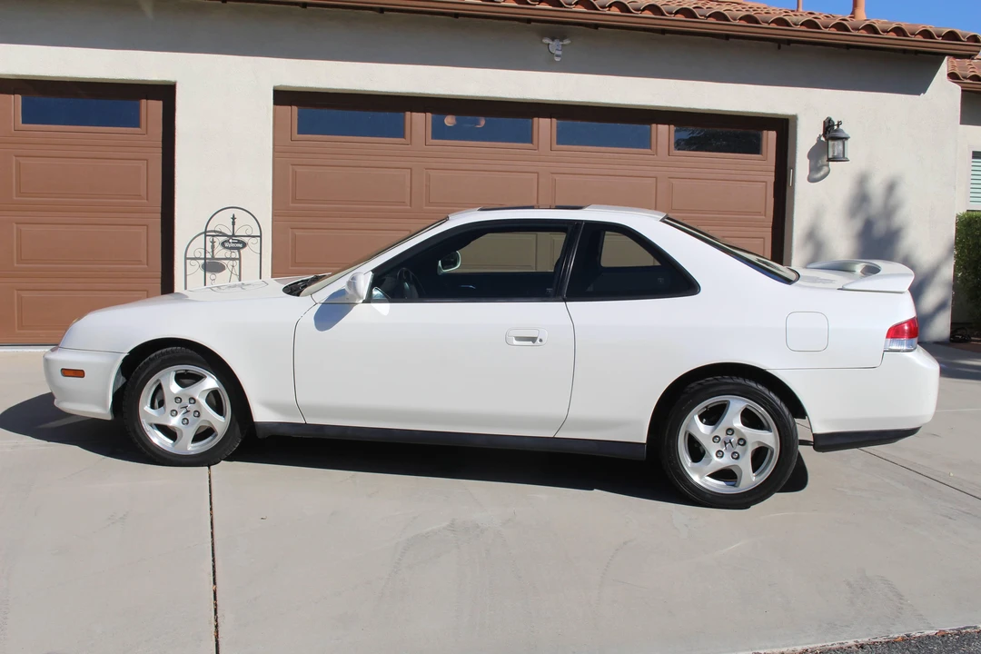 1999 Honda Prelude 5th Gen - Image 12 of 31