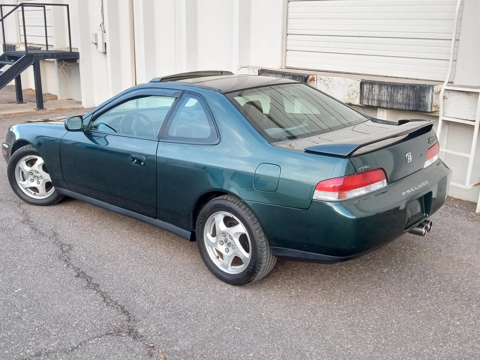 1999 Honda Prelude 5th Gen - Image 14 of 31
